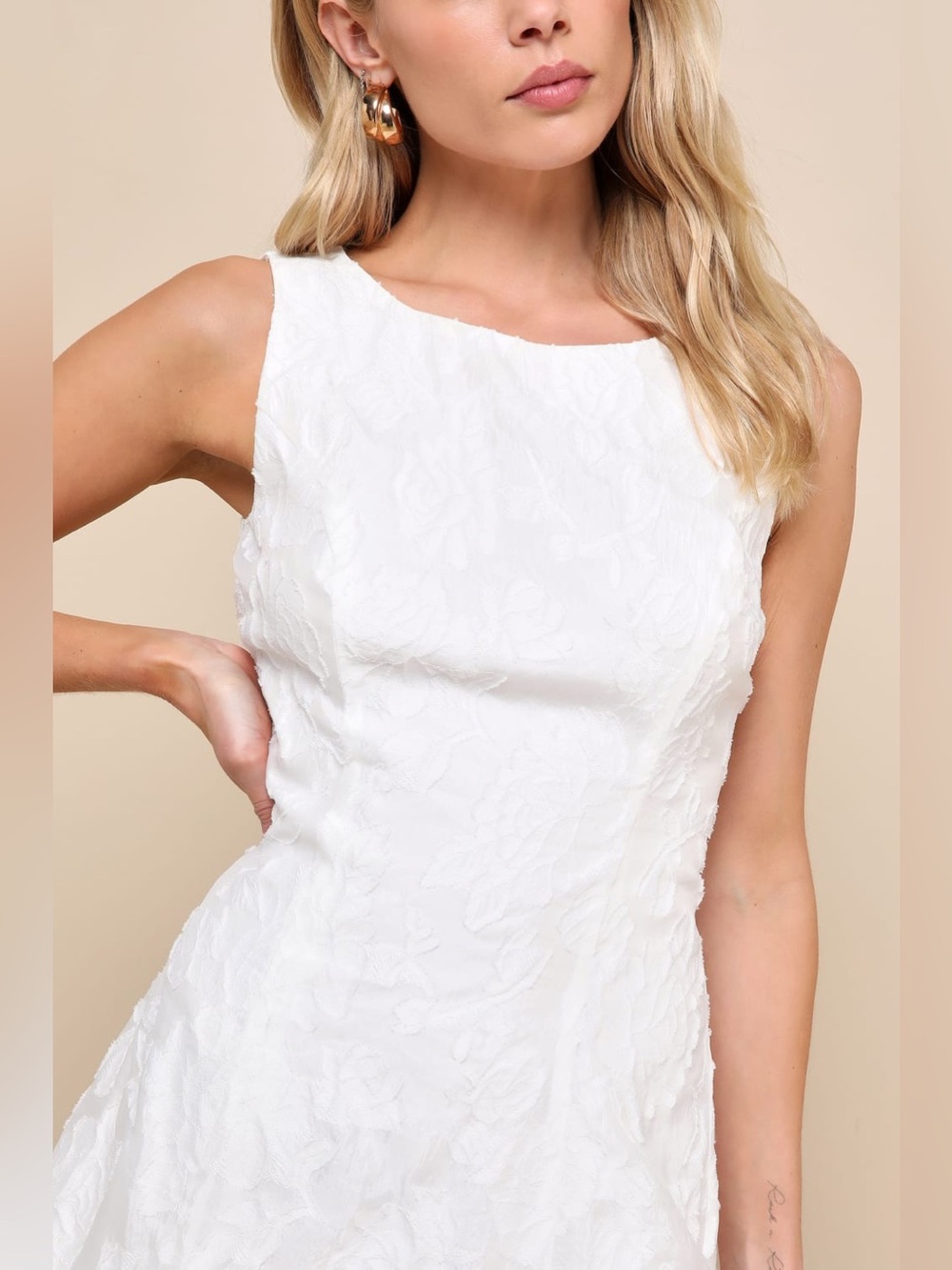 Lulus Exquisite Moments White Floral Jacquard Sleeveless Mini Dress Size S NWT - Picture 4 of 10